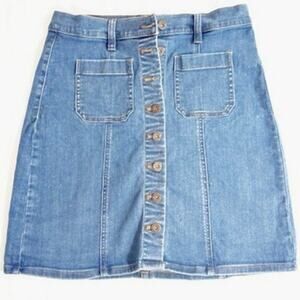 J CREW Button Front Stretch "Foxy Wash" Denim Skirt - Size 4